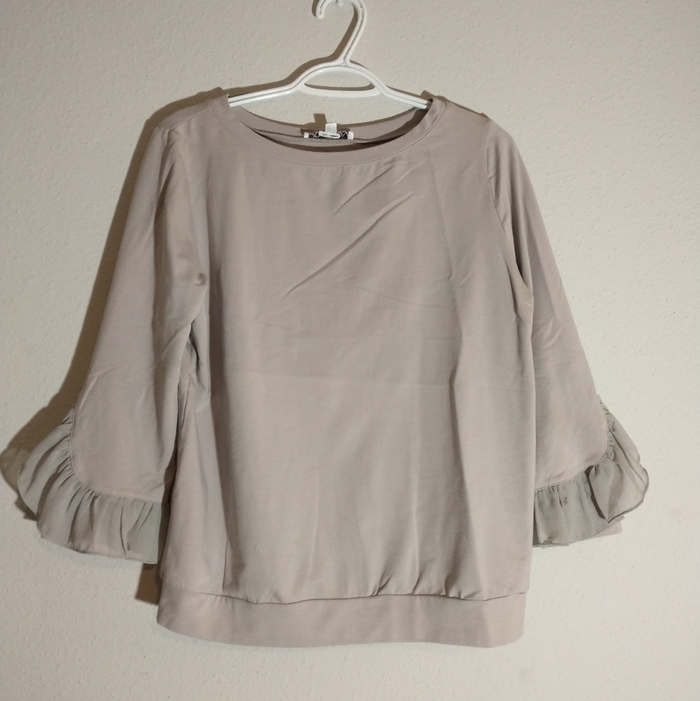 Light gray blouse